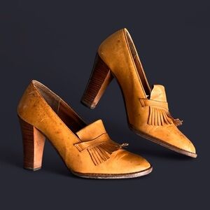 VINTAGE 1960’s 70’s I. Miller Leather Healed Loafers size 7M